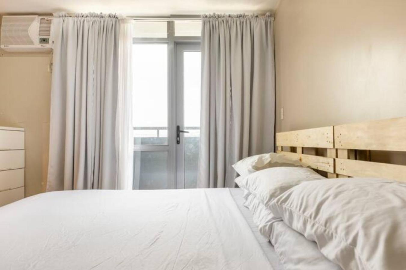 Apartamento Great View With Balcony In Araneta Center Manila Exterior foto